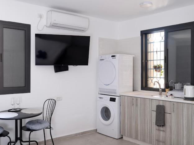 Cousy Suite Studio Jeruzalem Buitenkant foto