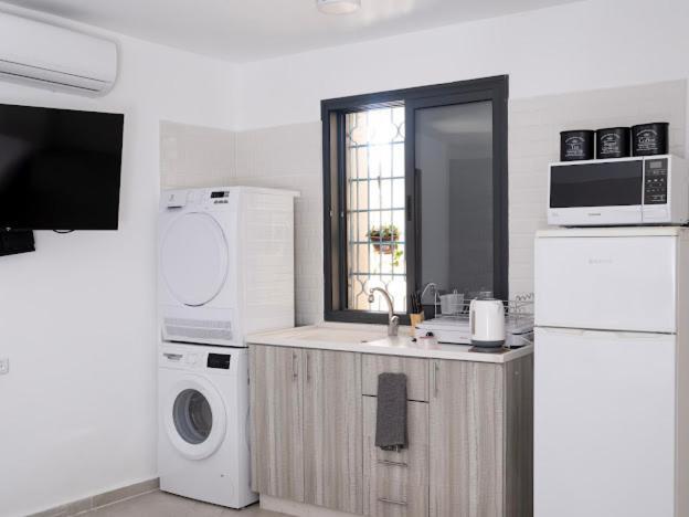 Cousy Suite Studio Jeruzalem Buitenkant foto